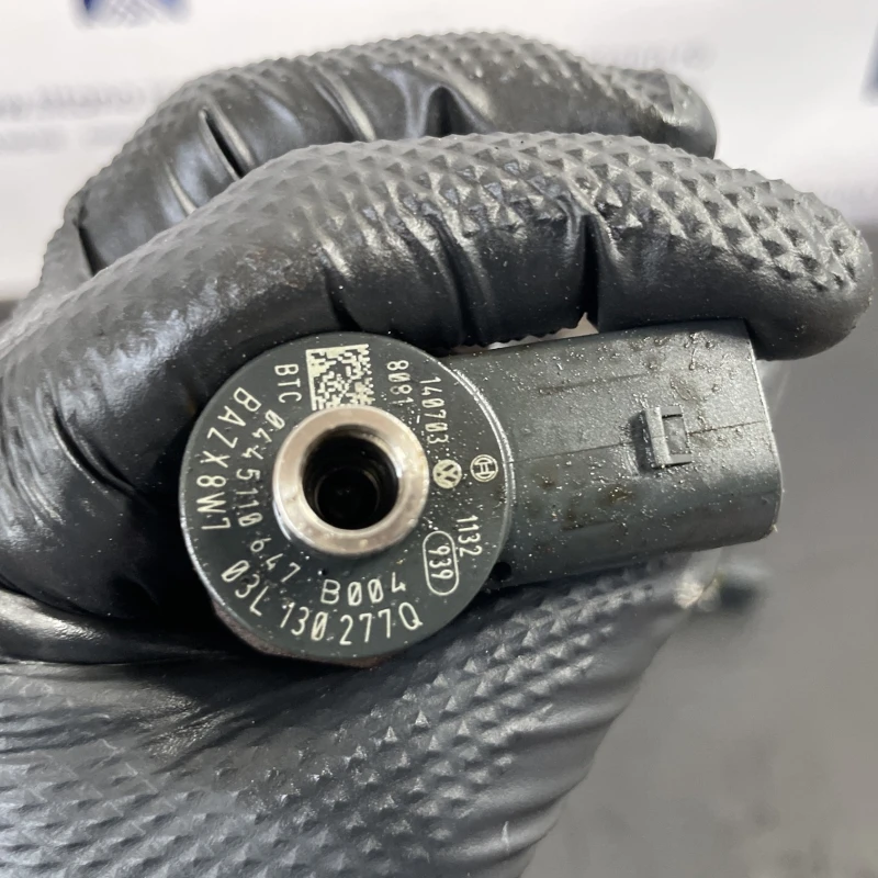 Injector / Volkswagen Passat B7 Alltrack 2013 / Motor, racire si evacuare