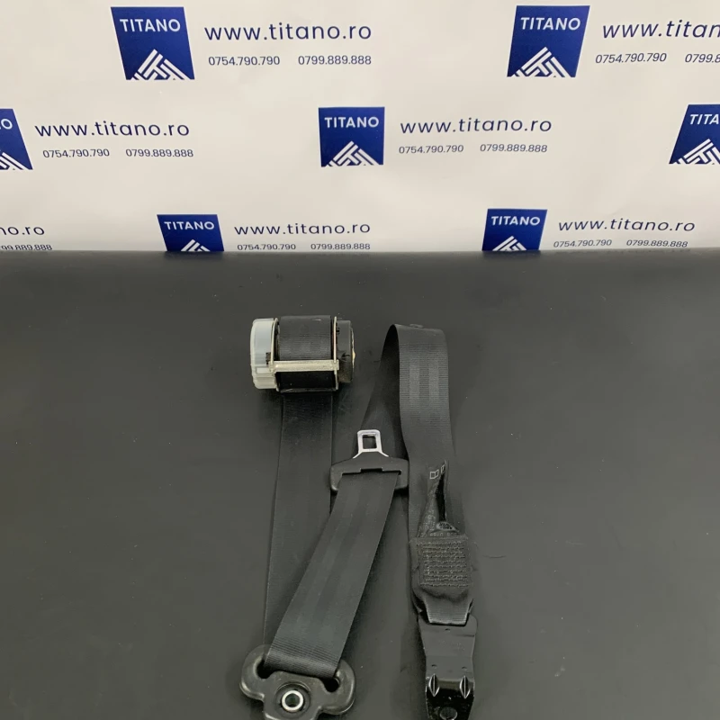 Centura dreapta spate Land Rover 