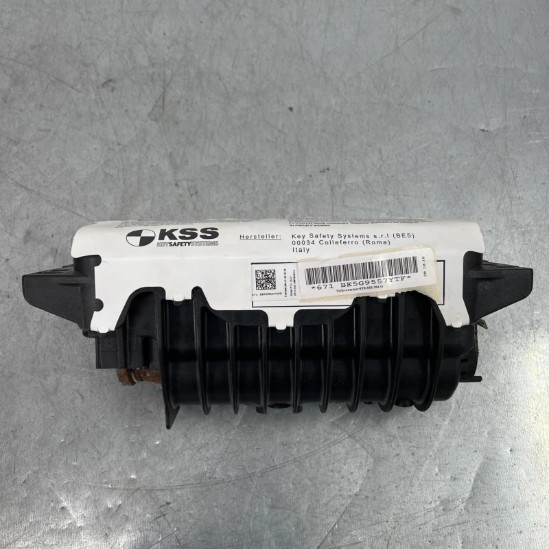 Airbag pasager Audi A4 B8 2010