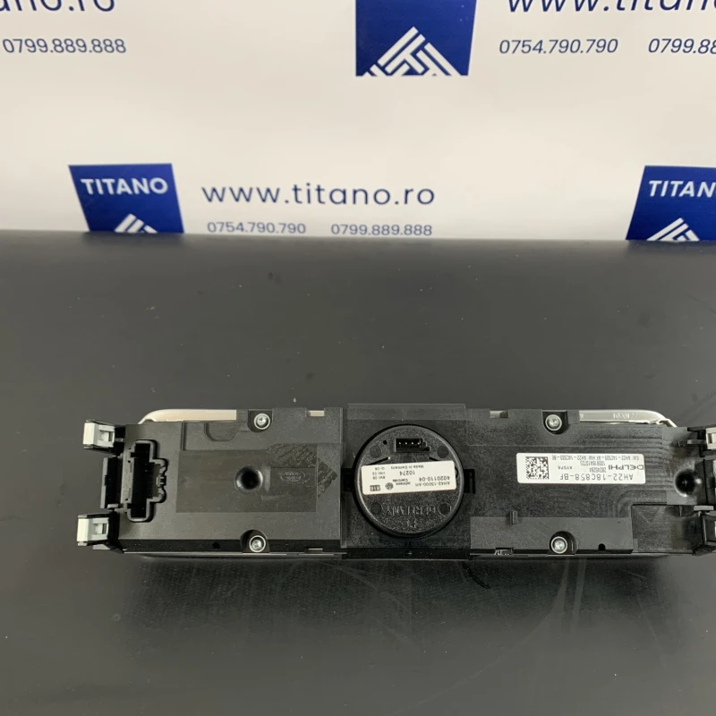 Panou comandă navigație / Land Rover Range Rover Sport Range Rover Sport 2011 / Audio si electronice