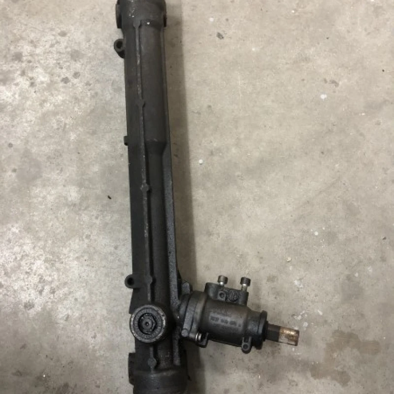 Caseta de directie / Audi A4 B8 2010 / Directie si suspensie