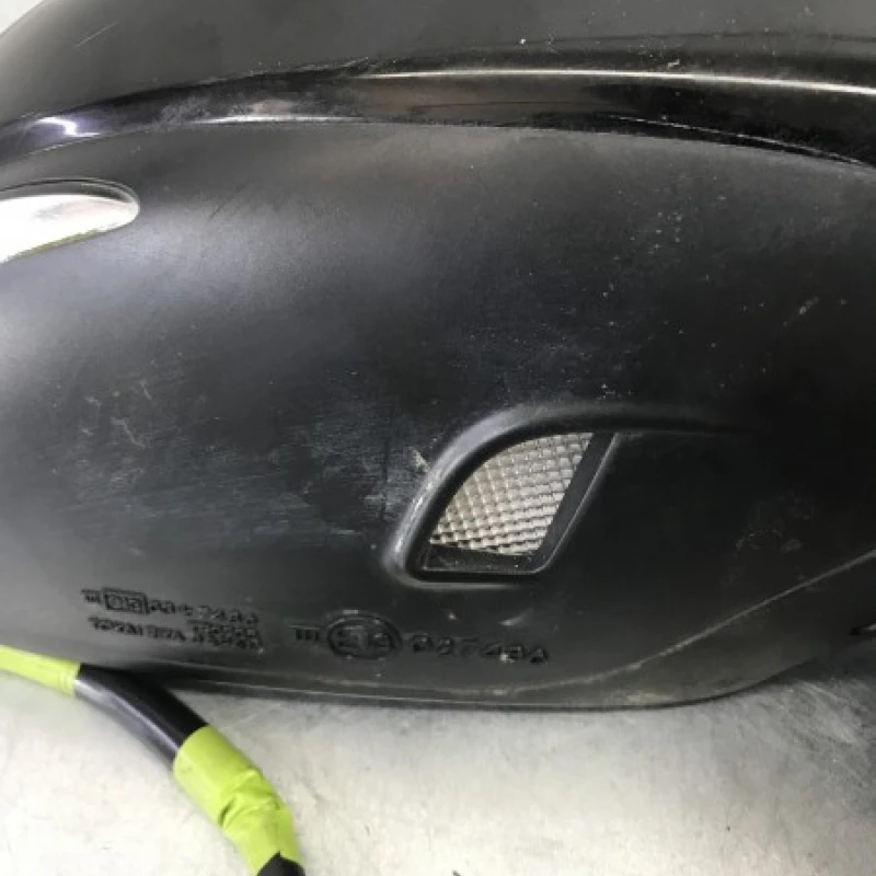 Oglinda dreapta / Lexus CT 200h CT 200h 2012 / Caroserie, oglinzi si faruri