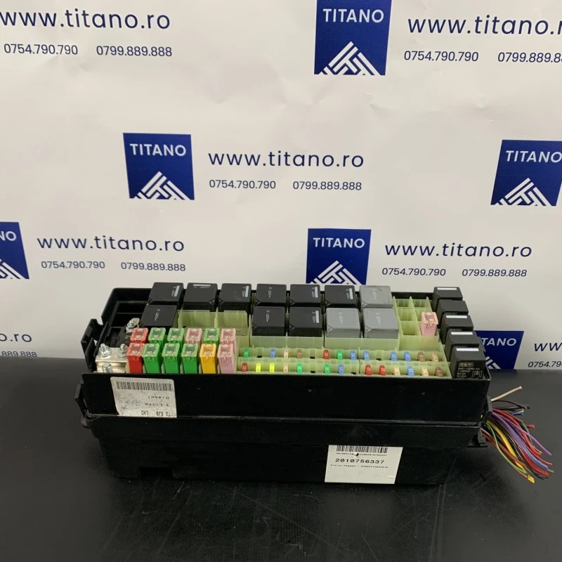 Panou sigurante / Land Rover Range Rover Sport Range Rover Sport 2011 / Audio si electronice