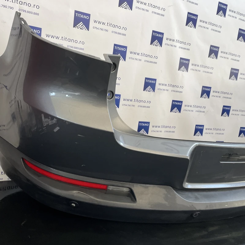 Bara spate / Volkswagen Tiguan 5N facelift 2012 / Caroserie, oglinzi si faruri
