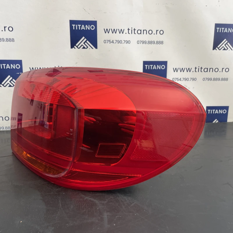 Stop dreapta caroserie / Volkswagen Tiguan 5N facelift 2012 / Caroserie, oglinzi si faruri