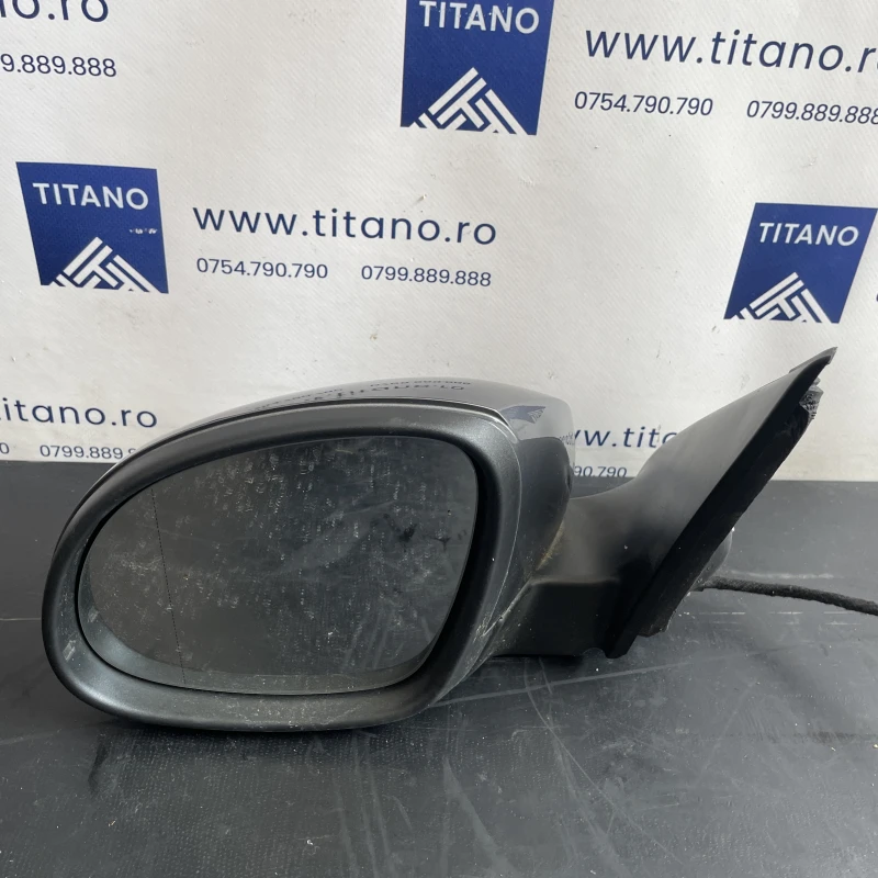 Oglinda stanga Volkswagen 