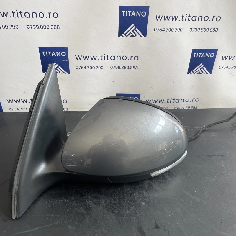 Oglinda stanga / Volkswagen Tiguan 5N facelift 2012 / Caroserie, oglinzi si faruri