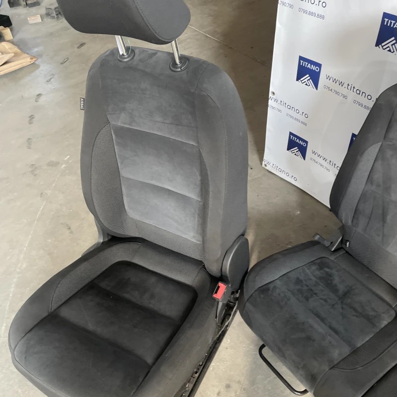 Scaune fata spate interior / Volkswagen Tiguan 5N facelift 2012 / Interior