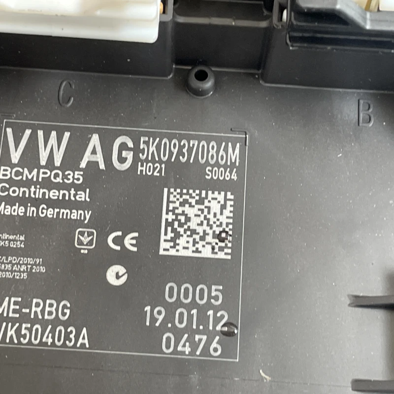 Calculator confort bcm / Volkswagen Tiguan 5N facelift 2012 / Audio si electronice