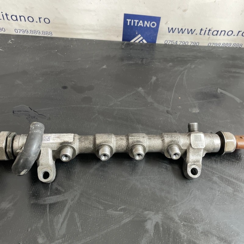 Rampa injectoare cu senzor Volkswagen Tiguan 5N facelift 2012