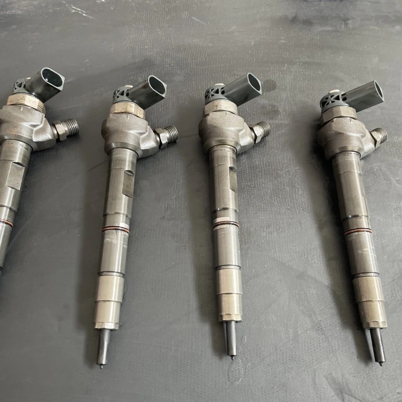 Injector / Volkswagen Tiguan 5N facelift 2012 / Motor, racire si evacuare