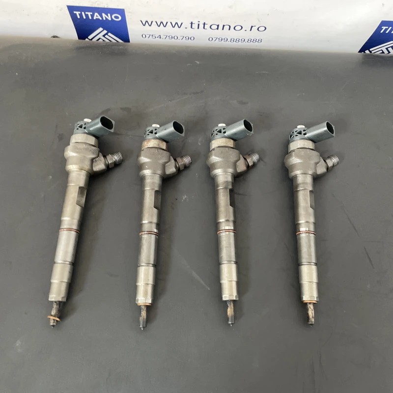 Injector Volkswagen Passat B7 2011