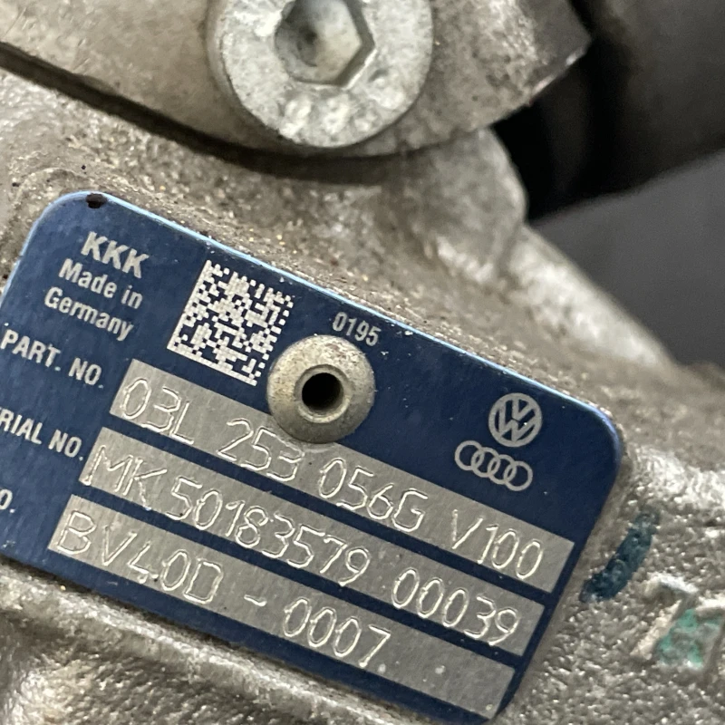 Turbosuflanta turbo turbina / Audi A3 8P 2011 / Motor, racire si evacuare