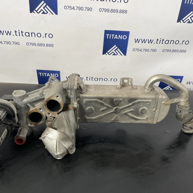 Racitor gaze egr / Volkswagen Passat B7 2011 / Motor, racire si evacuare