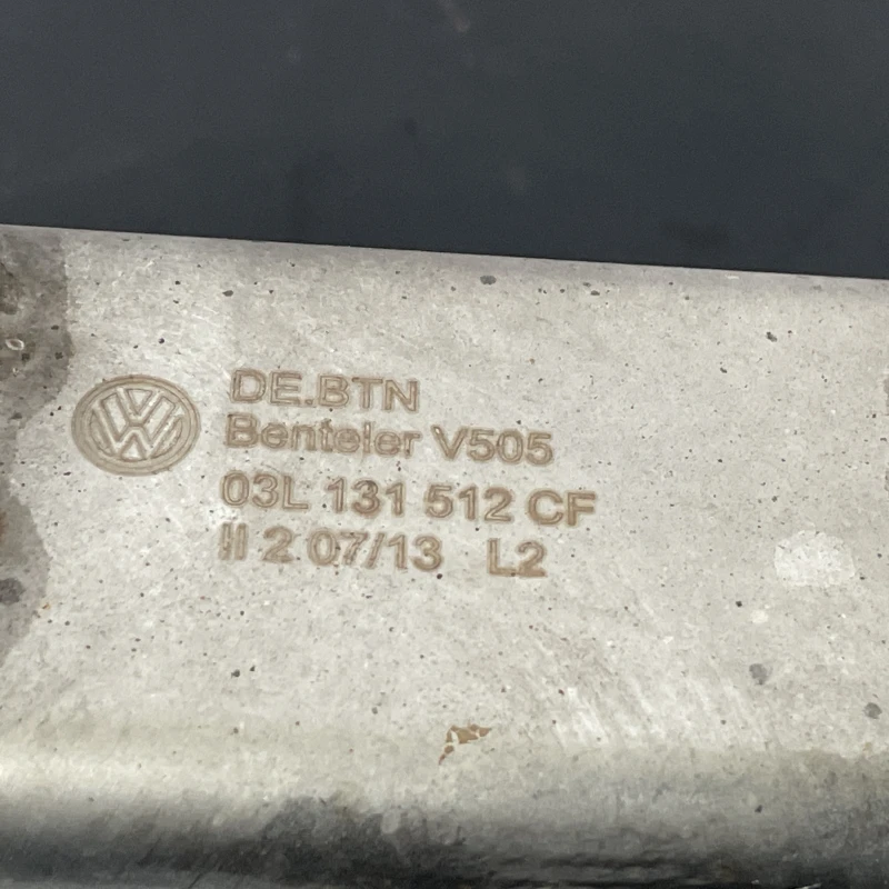 Racitor gaze egr / Volkswagen Passat B7 2011 / Motor, racire si evacuare