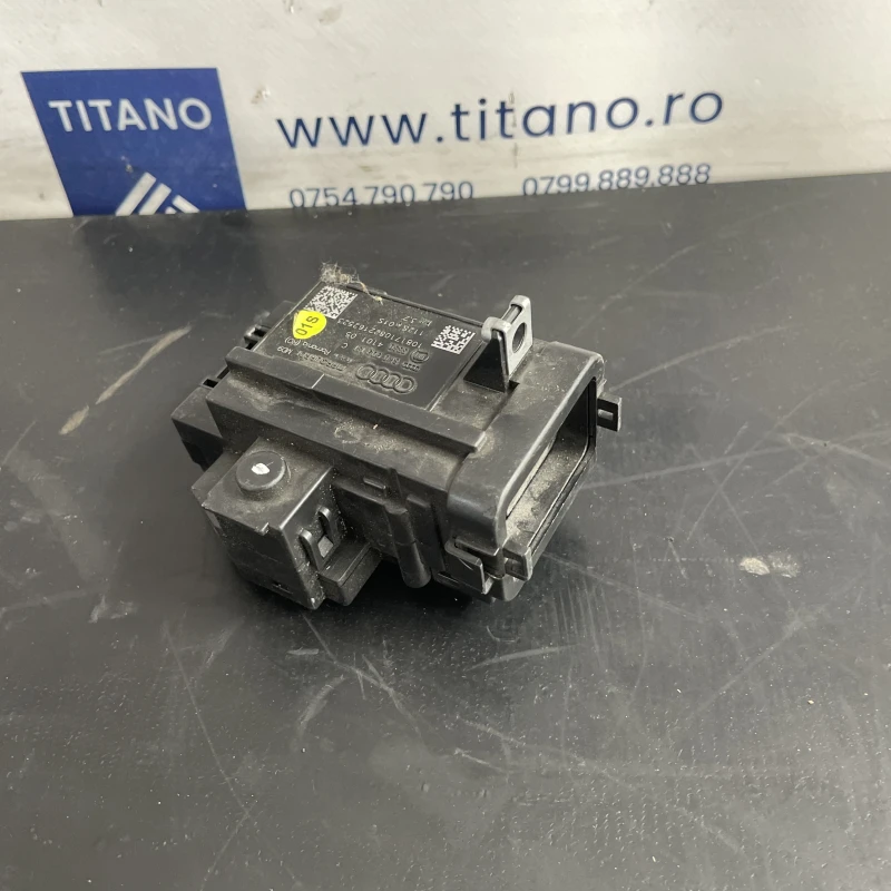Contact pornire / Audi A4 B8 2008 / Audio si electronice