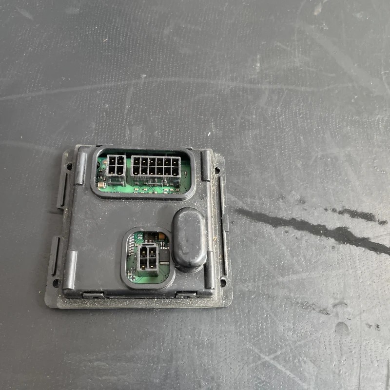 Modul AFS / Volkswagen Passat B6 2007 / Audio si electronice