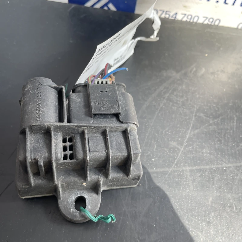 Releu buji / Mercedes-Benz B Class W246 2015 / Audio si electronice