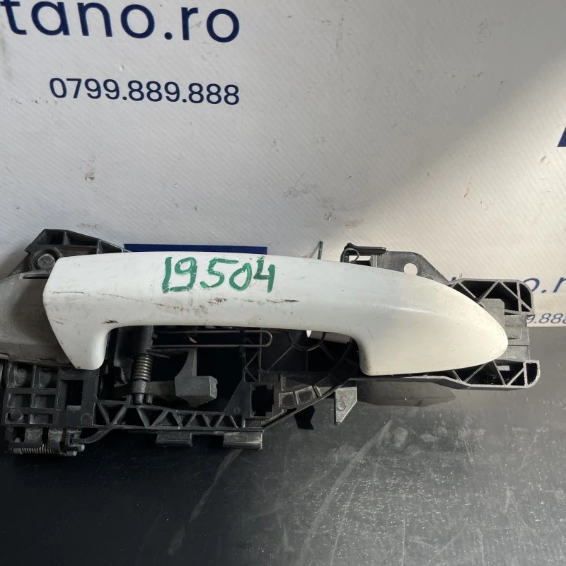 Maner usa stanga spate / Volkswagen Passat B7 2012 / Caroserie, oglinzi si faruri