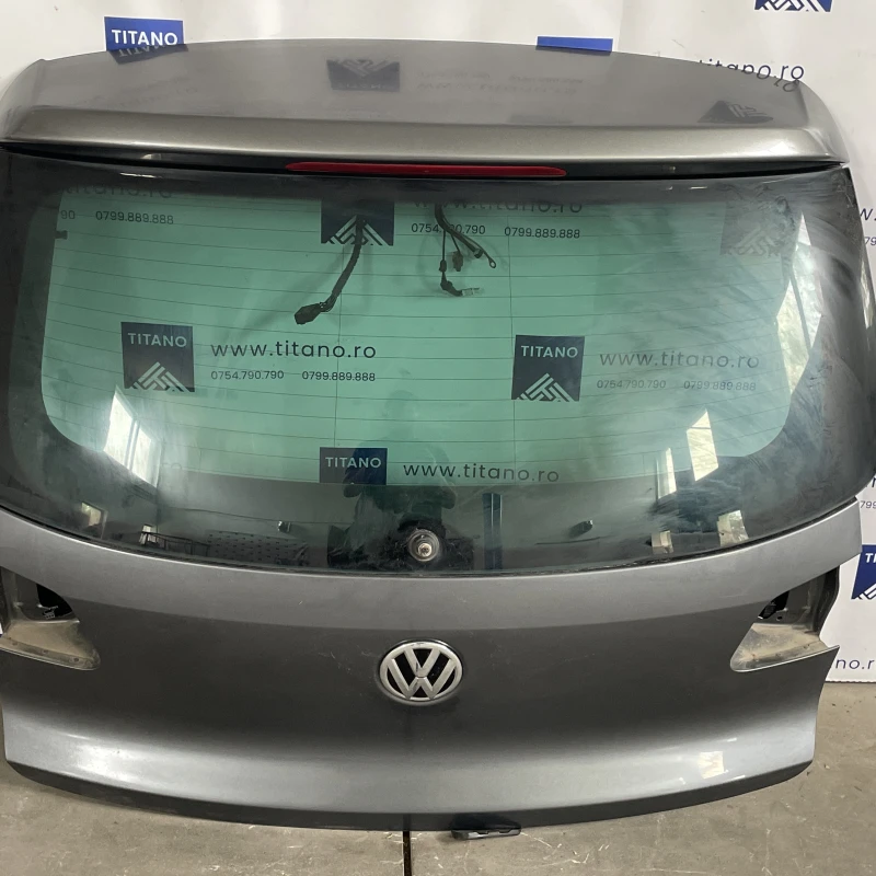 Haion / Volkswagen Tiguan 5N facelift 2012 / Caroserie, oglinzi si faruri