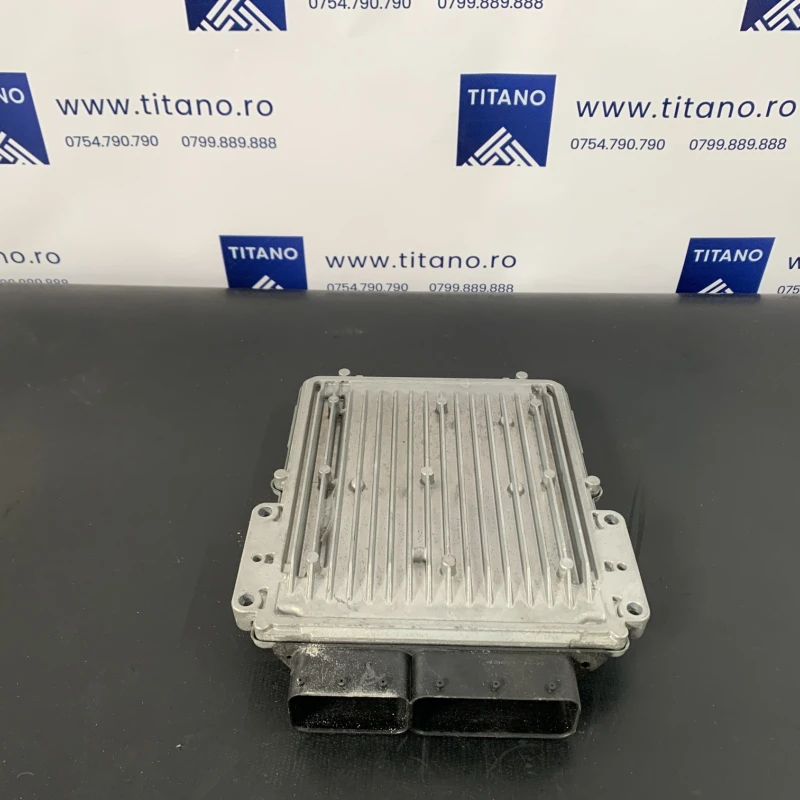 Calculator motor ecu / Land Rover Range Rover Sport Range Rover Sport 2011 / Audio si electronice