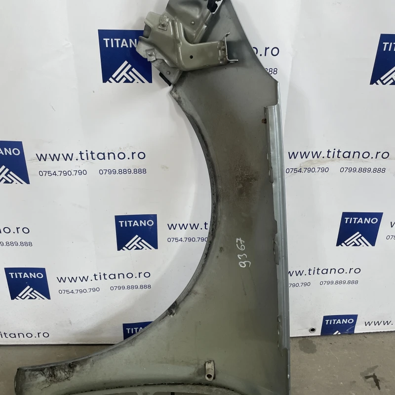 Aripa dreapta fata / Opel Insignia A 2013 / Caroserie, oglinzi si faruri
