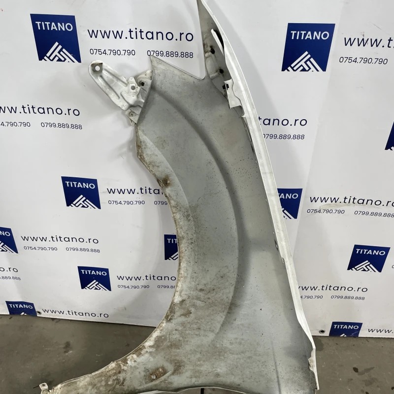 Aripa dreapta fata Facelift / Mitsubishi Outlander Outlander 2011 / Caroserie, oglinzi si faruri