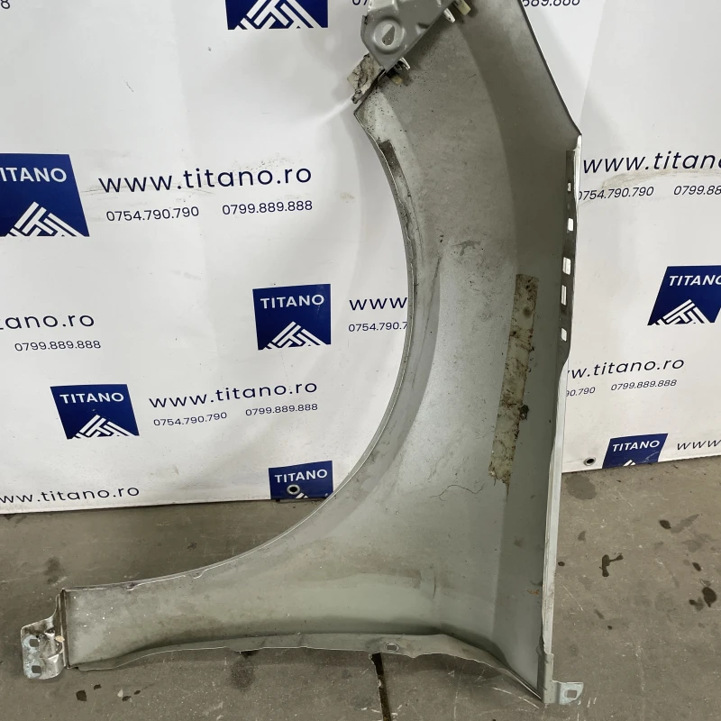 Aripa dreapta fata / Ford Focus MK3 2011 / Caroserie, oglinzi si faruri