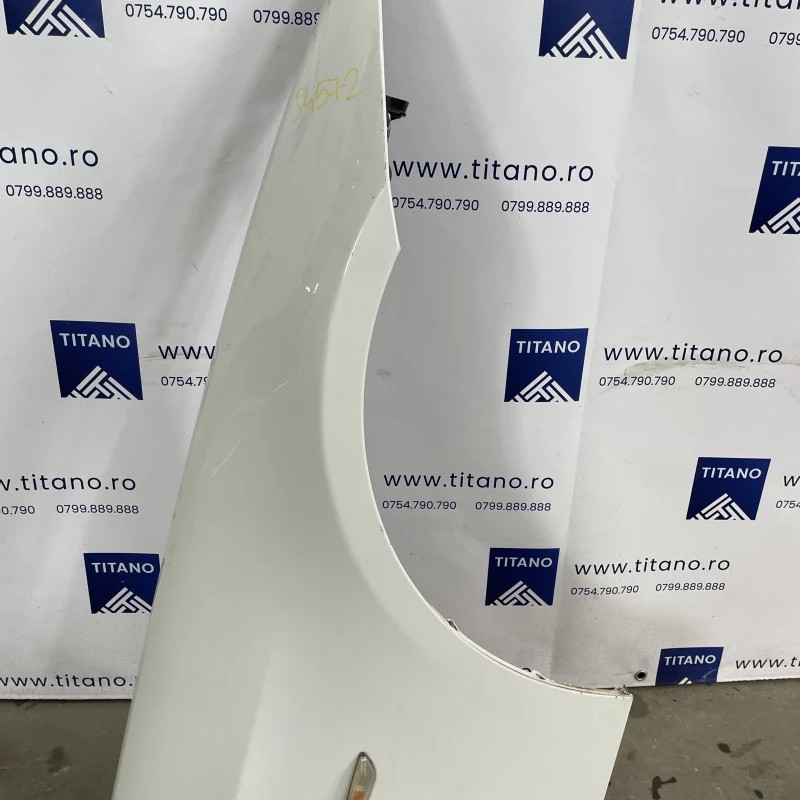 Aripa dreapta fata BMW Seria 3 E91 LCI 2011
