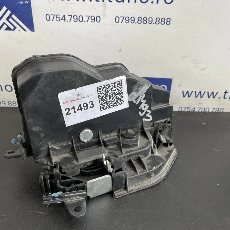 Iala broasca usa stanga spate BMW X1 E84 2009