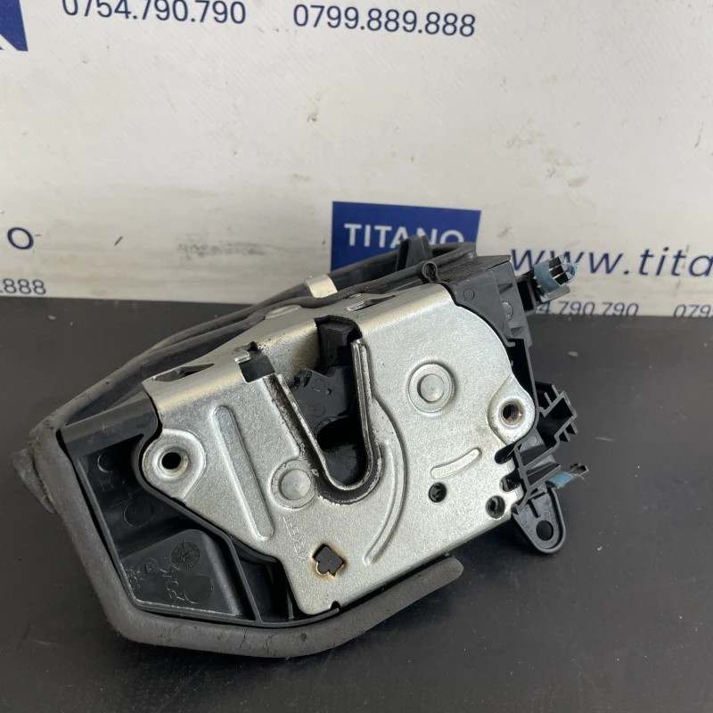 Iala broasca usa stanga spate / BMW X1 E84 2009 / Caroserie, oglinzi si faruri
