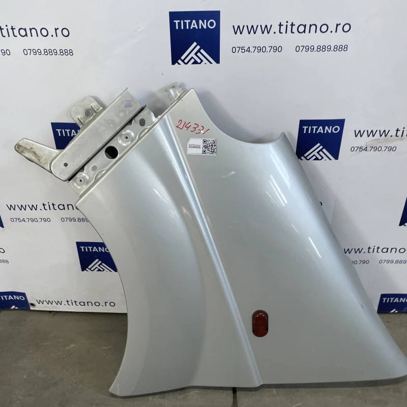 Aripa stanga fata / Opel Vivaro Vivaro A 2008 / Caroserie, oglinzi si faruri