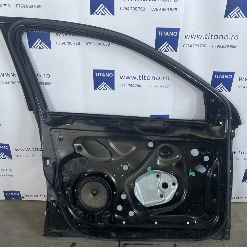 Usa stanga fata / Volkswagen Golf MK6 2010 / Caroserie, oglinzi si faruri
