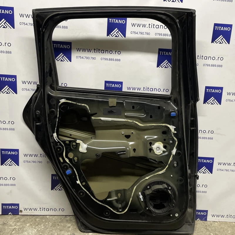 Usa stanga spate / Peugeot 3008 3008 2010 / Caroserie, oglinzi si faruri