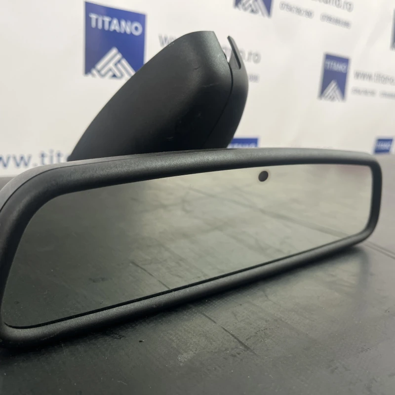 Oglinda interioara / Land Rover Range Rover Sport Range Rover Sport 2011 / Caroserie, oglinzi si faruri