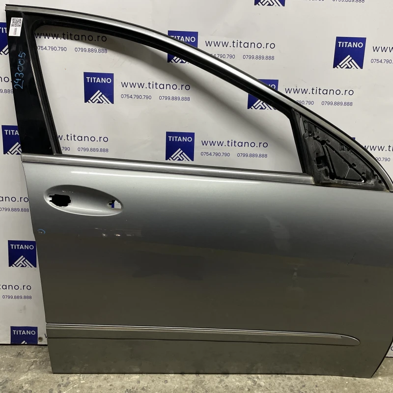 Usa dreapta fata Mercedes-Benz R Class W251 facelift 2011