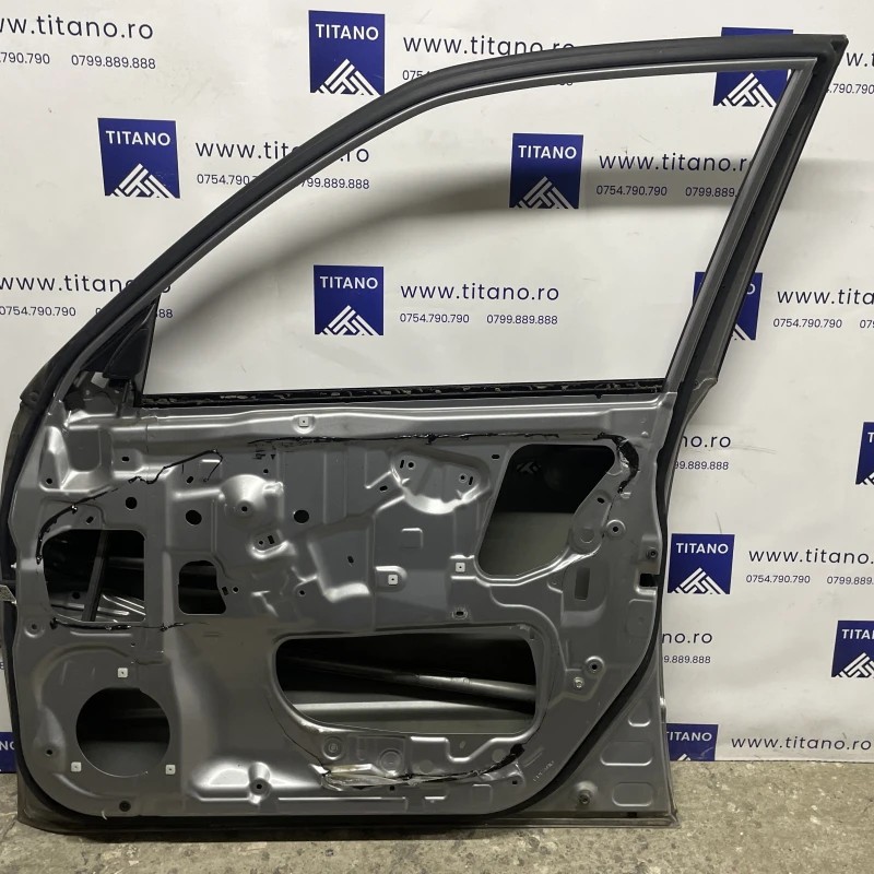 Usa dreapta fata / Subaru Forester Forester 2009 / Caroserie, oglinzi si faruri