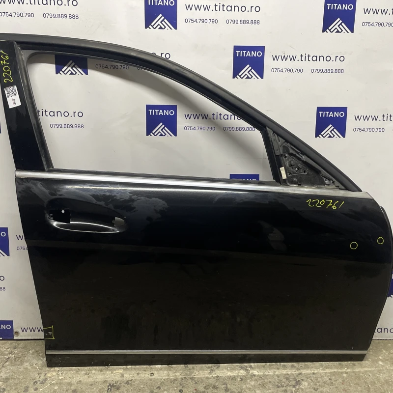 Usa dreapta fata Mercedes-Benz C Class W204 2011