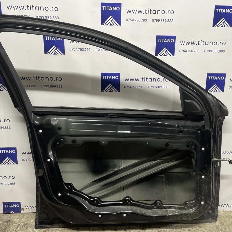 Usa stanga fata / Volvo V70 V70 2010 / Caroserie, oglinzi si faruri