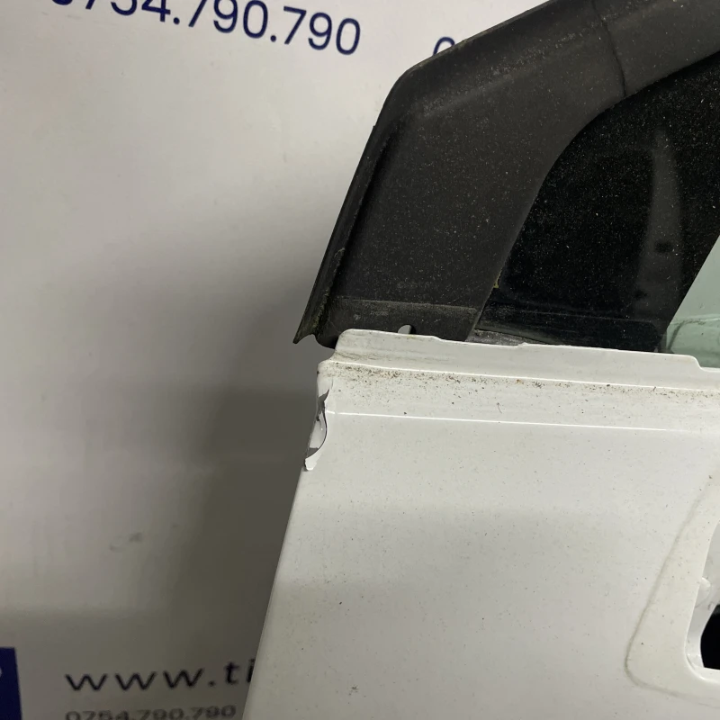 Usa stanga fata / Renault Scenic III 2011 / Caroserie, oglinzi si faruri