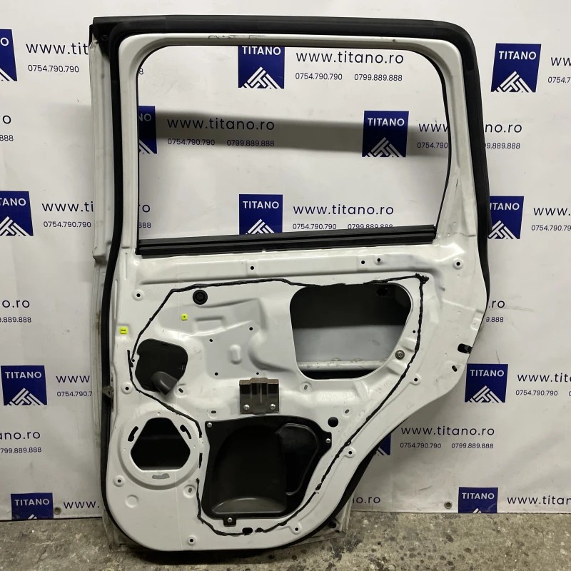 Usa dreapta spate / Mitsubishi Outlander Outlander 2011 / Caroserie, oglinzi si faruri