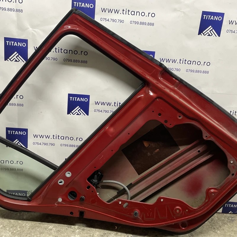 Usa stanga spate / Volkswagen Golf MK6 2012 / Caroserie, oglinzi si faruri