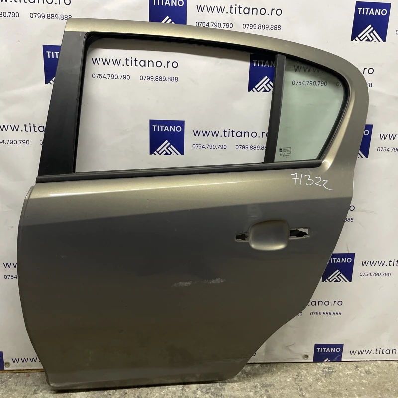 Usa stanga spate / Opel Corsa D 2013 / Caroserie, oglinzi si faruri