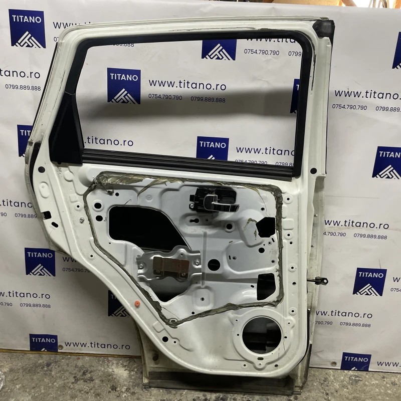 Usa stanga spate / Nissan Qashqai J10 2009 / Caroserie, oglinzi si faruri