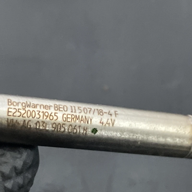 Bujie incandescenta cu senzor / Audi A4 B8 2017 / Motor, racire si evacuare