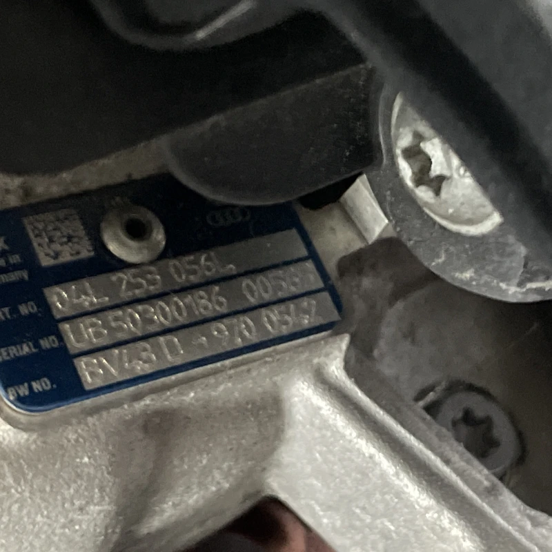 Turbosuflanta turbo turbina / Audi A4 B8 2017 / Motor, racire si evacuare