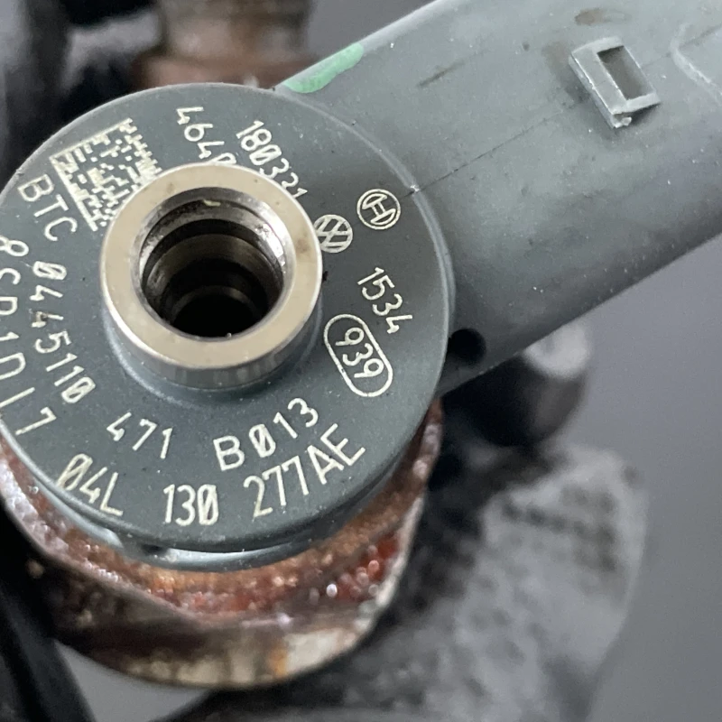 Injector / Audi A4 B8 2017 / Motor, racire si evacuare