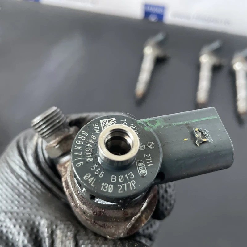 Injector / Audi A4 B8 2017 / Motor, racire si evacuare