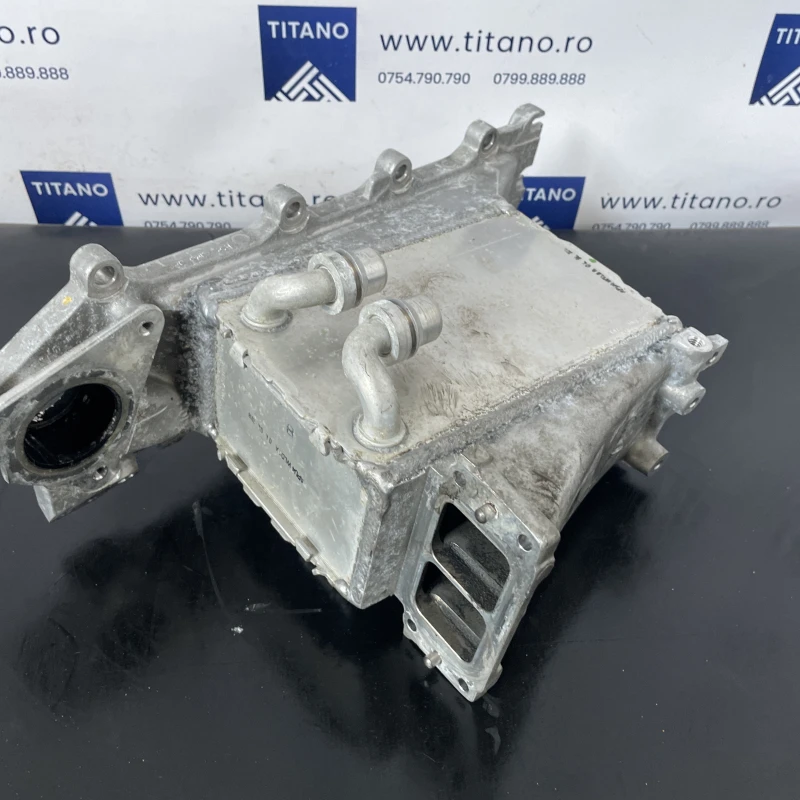 Galerie de admisie / Audi A4 B8 2017 / Motor, racire si evacuare