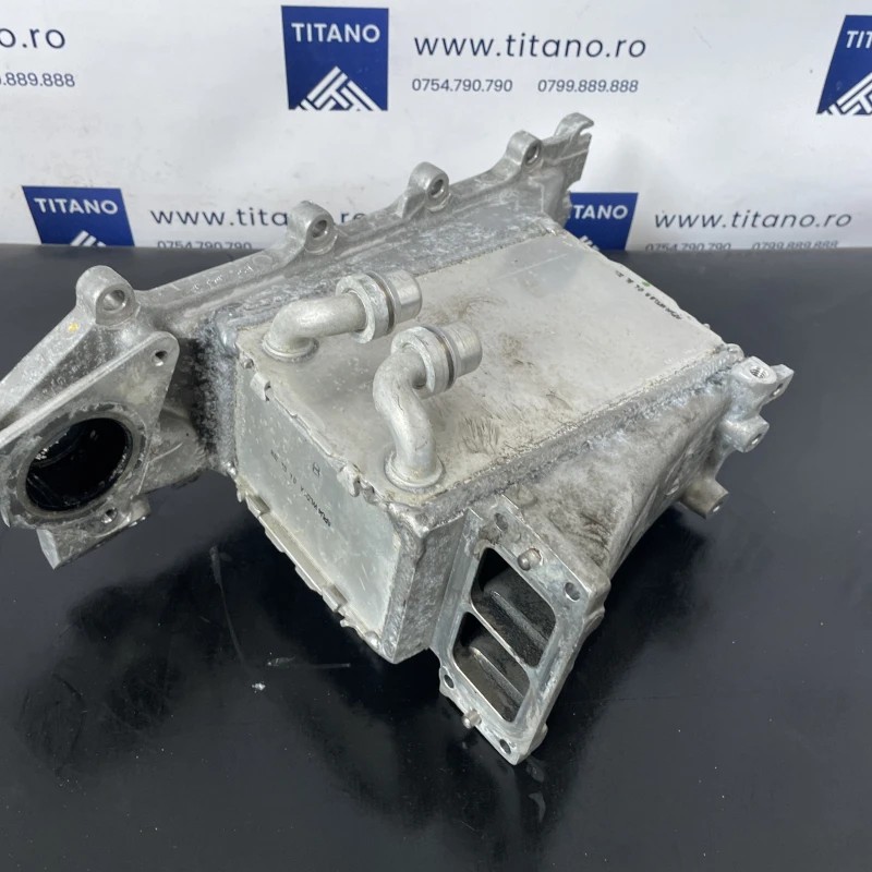 Galerie de admisie / Audi A4 B8 2017 / Motor, racire si evacuare